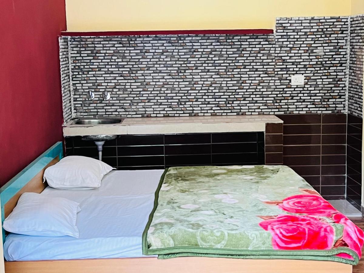 Girish Alay Home Stay Rudraprayag Exterior photo