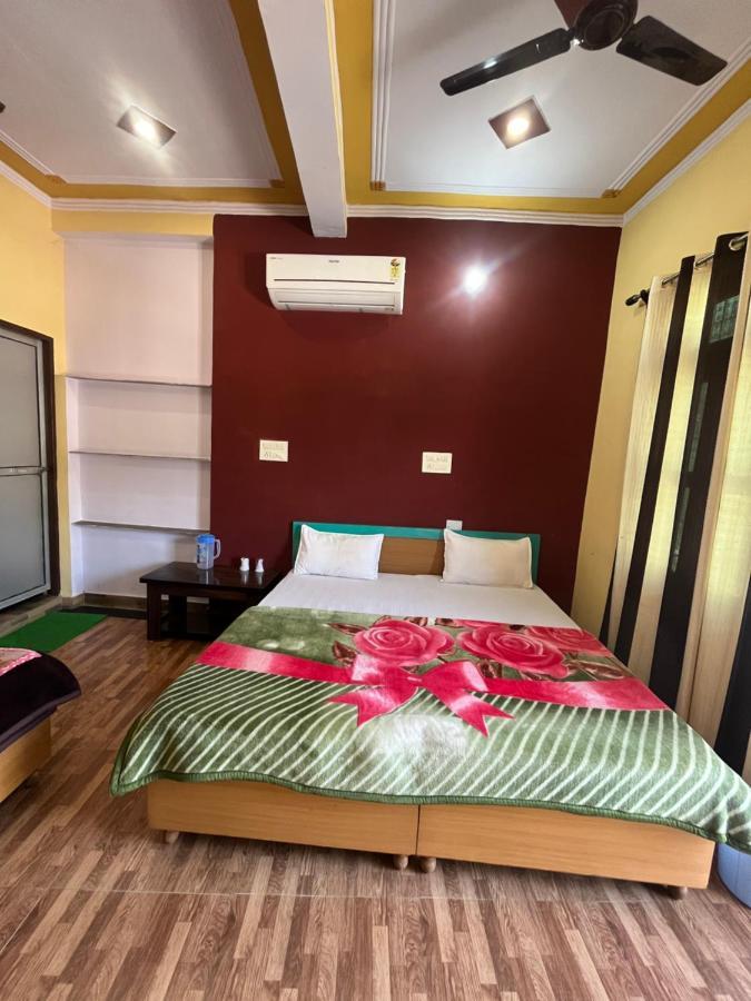 Girish Alay Home Stay Rudraprayag Exterior photo