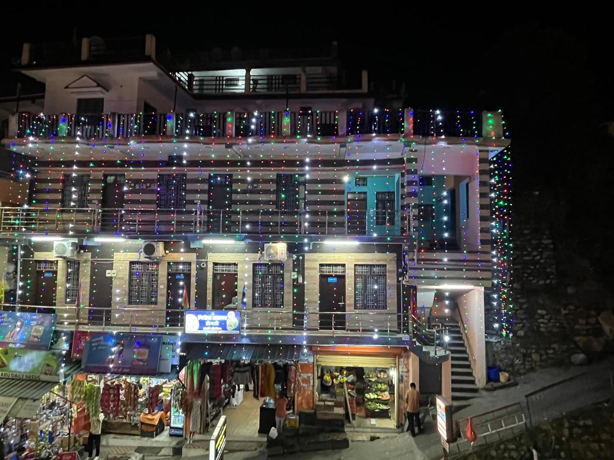 Girish Alay Home Stay Rudraprayag Exterior photo